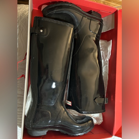 Hunter boots - Picture 1 of 3